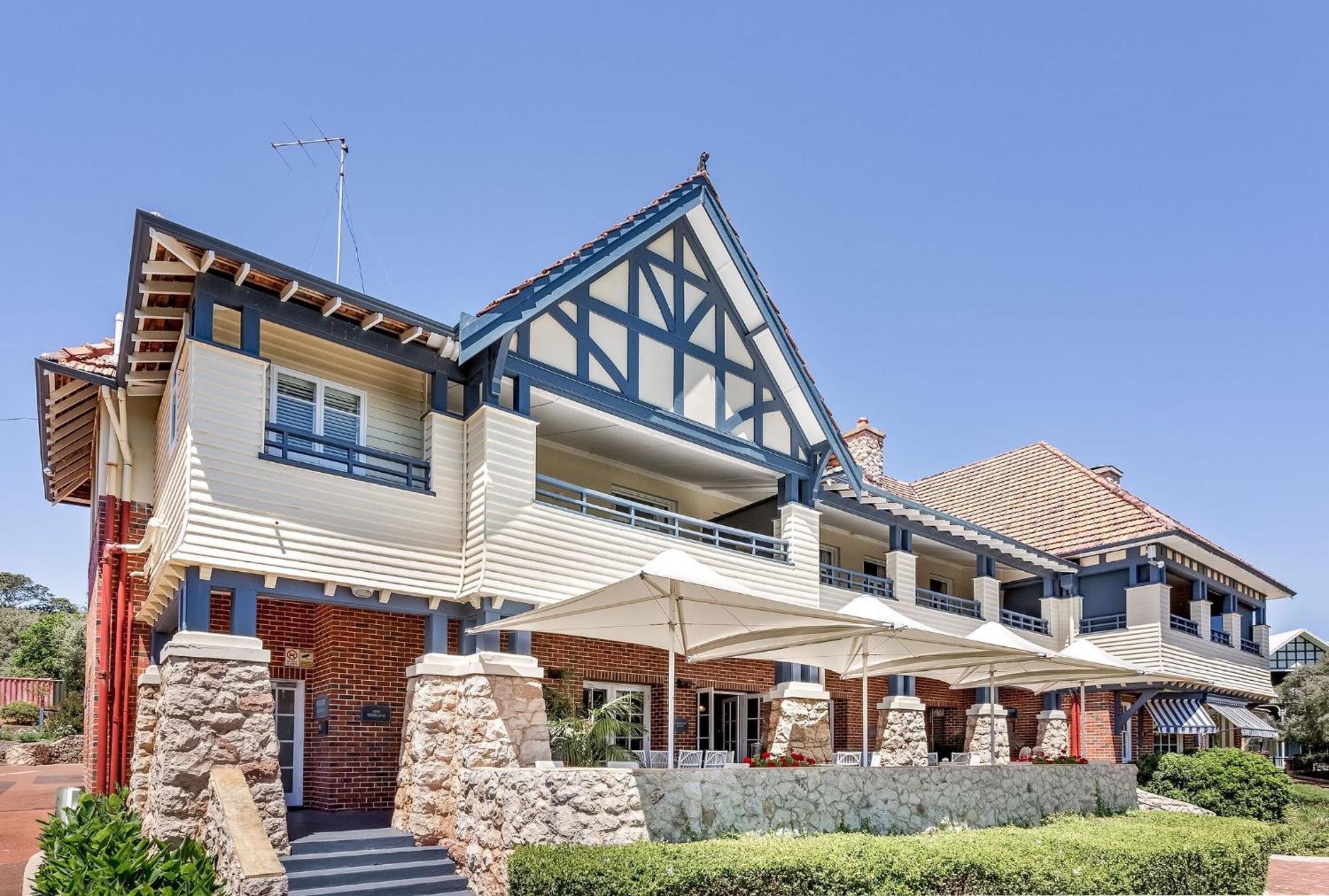 Caves House Hotel & Apartments Yallingup Exterior photo
