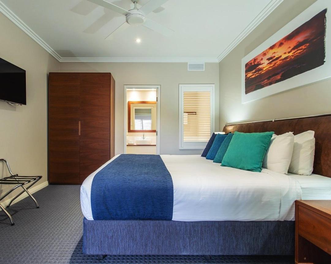 Caves House Hotel & Apartments Yallingup Exterior photo