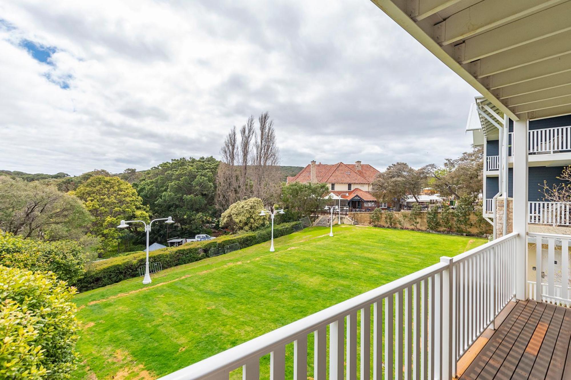 Caves House Hotel & Apartments Yallingup Exterior photo
