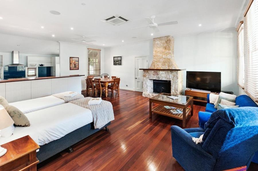 Caves House Hotel & Apartments Yallingup Exterior photo